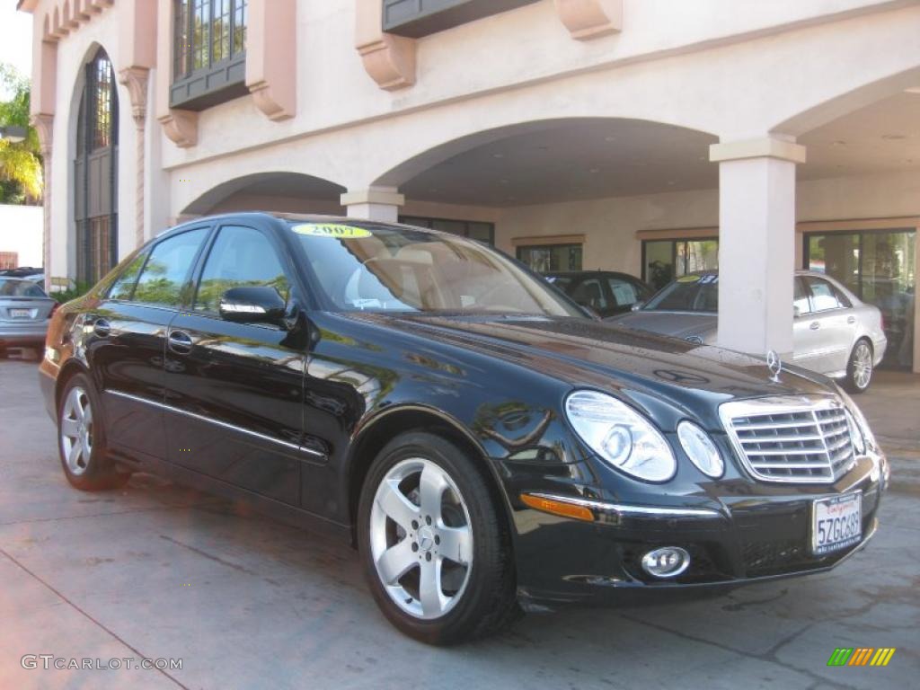 2007 E 550 Sedan - Black / Cashmere photo #1