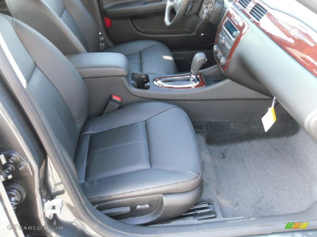 2010 Impala LT - Cyber Gray Metallic / Ebony photo #18