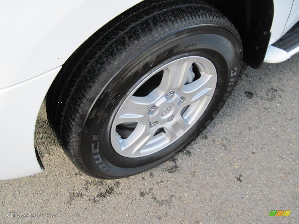 2009 Sequoia SR5 - Super White / Graphite Gray photo #9