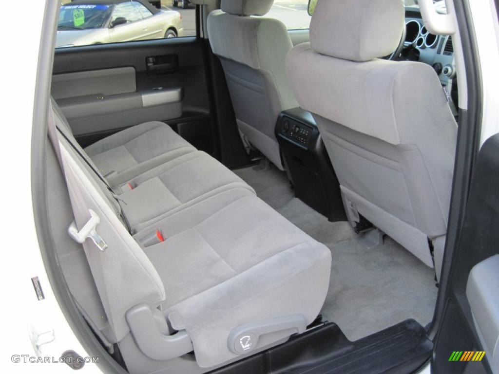 2009 Sequoia SR5 - Super White / Graphite Gray photo #16