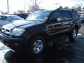 Black - 4Runner SR5 4x4 Photo No. 5