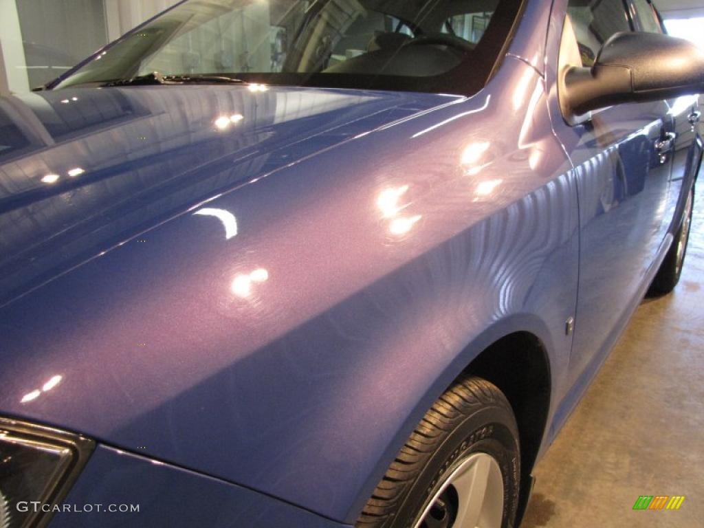 2008 Cobalt LS Sedan - Blue Flash Metallic / Gray photo #12