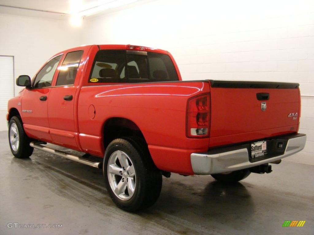 2006 Ram 1500 SLT Quad Cab 4x4 - Flame Red / Medium Slate Gray photo #8