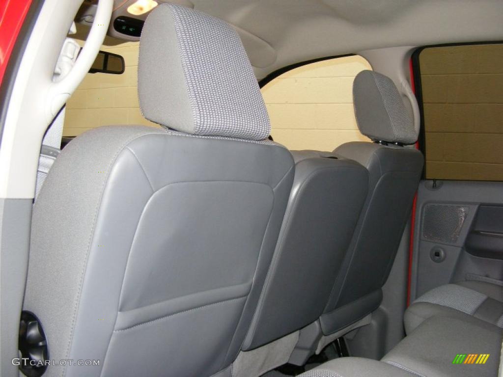 2006 Ram 1500 SLT Quad Cab 4x4 - Flame Red / Medium Slate Gray photo #20