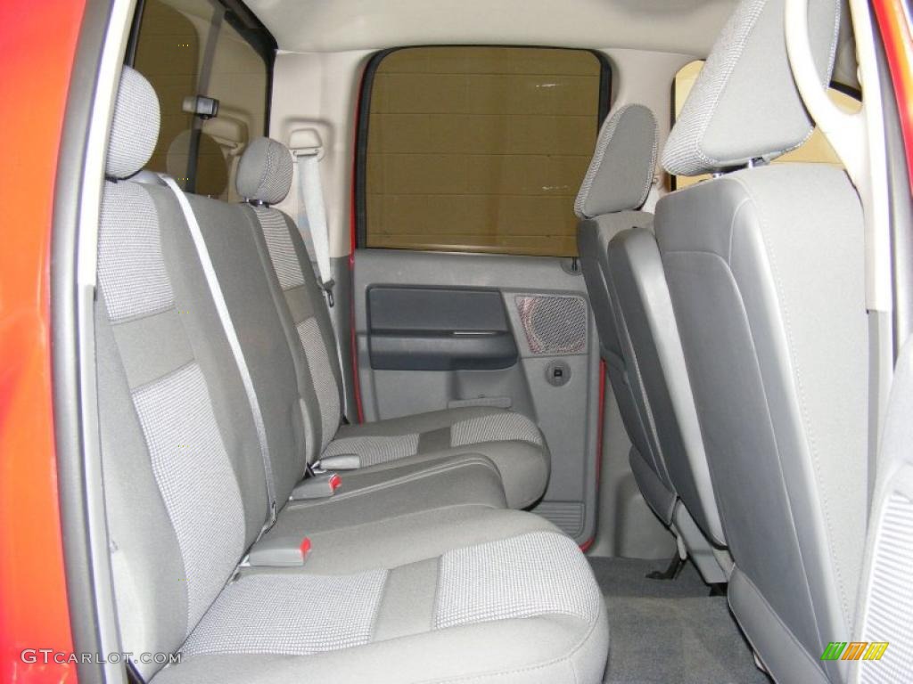 2006 Ram 1500 SLT Quad Cab 4x4 - Flame Red / Medium Slate Gray photo #28
