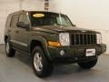 Jeep Green Metallic - Commander  Photo No. 3