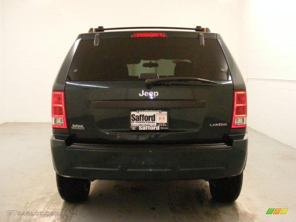 2005 Grand Cherokee Laredo - Deep Beryl Green Pearl / Khaki photo #5