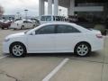 Super White - Camry LE Photo No. 3