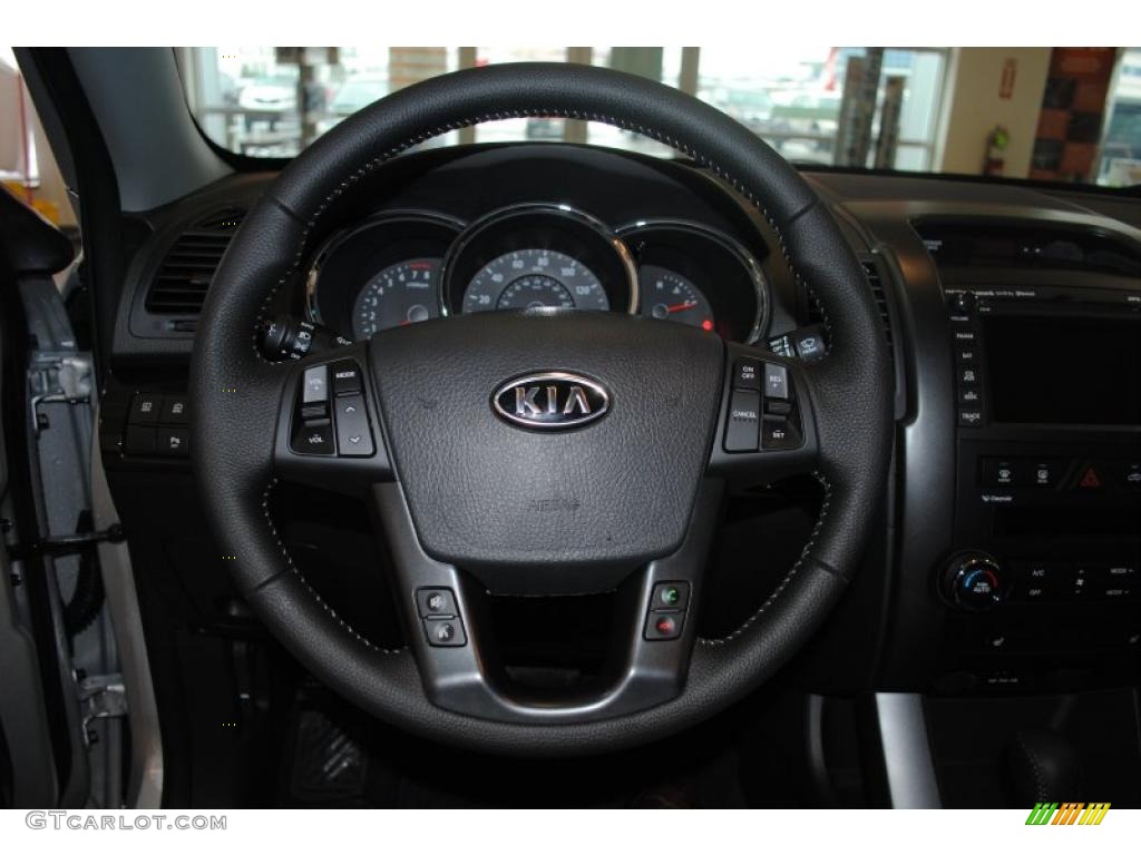 2011 Sorento EX AWD - Bright Silver / Black photo #35