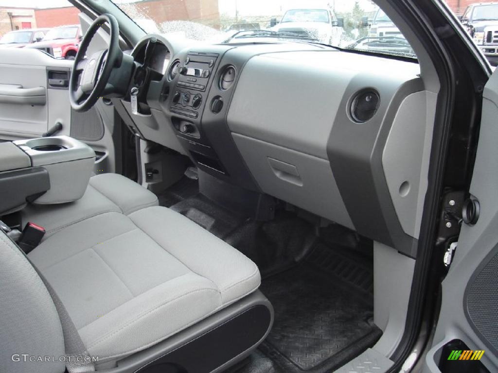 2006 F150 STX SuperCab - Dark Shadow Grey Metallic / Medium/Dark Flint photo #21