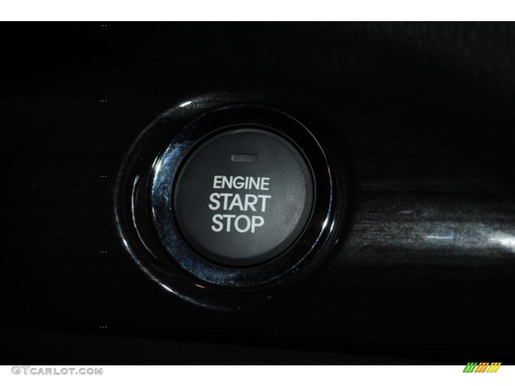 2011 Sorento EX AWD - Bright Silver / Black photo #41