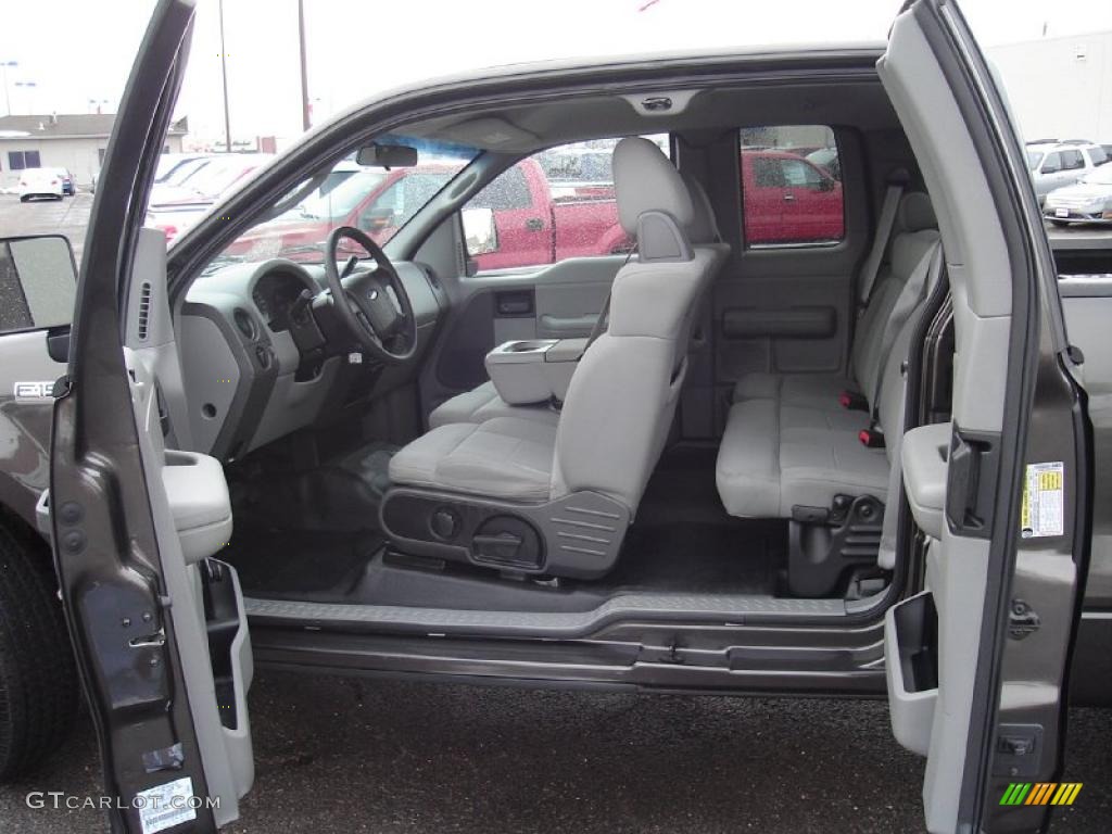 2006 F150 STX SuperCab - Dark Shadow Grey Metallic / Medium/Dark Flint photo #24