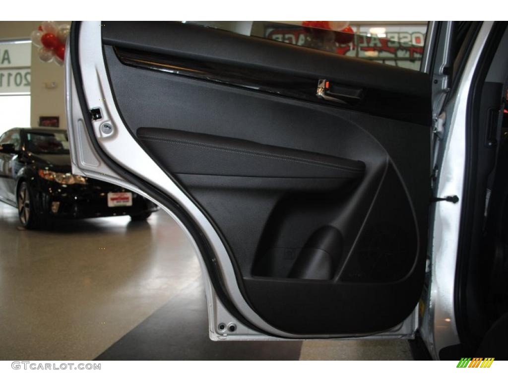 2011 Sorento EX AWD - Bright Silver / Black photo #53