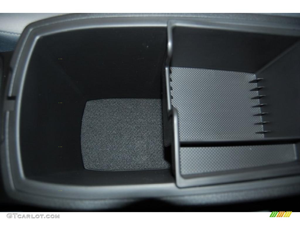 2011 Sorento LX AWD - Bright Silver / Gray photo #42