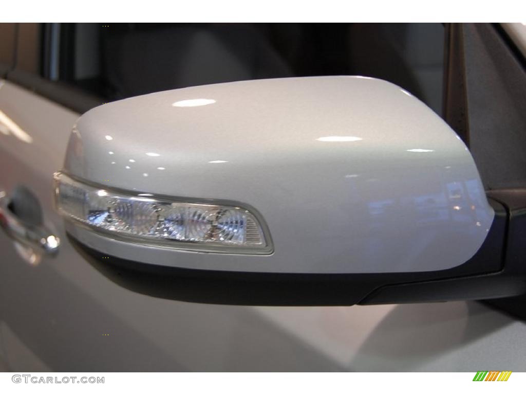 2011 Sorento LX AWD - Bright Silver / Gray photo #53
