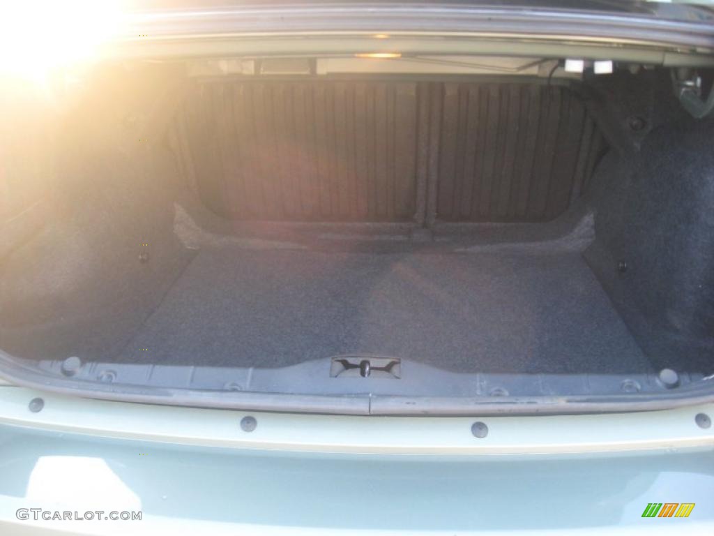 2005 Malibu Sedan - Silver Green Metallic / Neutral Beige photo #9