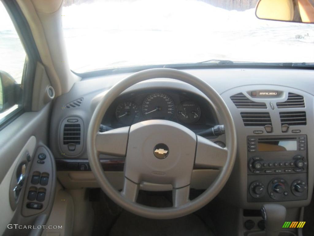 2005 Malibu Sedan - Silver Green Metallic / Neutral Beige photo #20