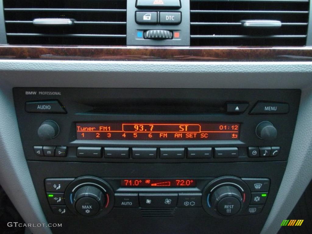 2006 3 Series 330i Sedan - Silver Grey Metallic / Grey photo #22