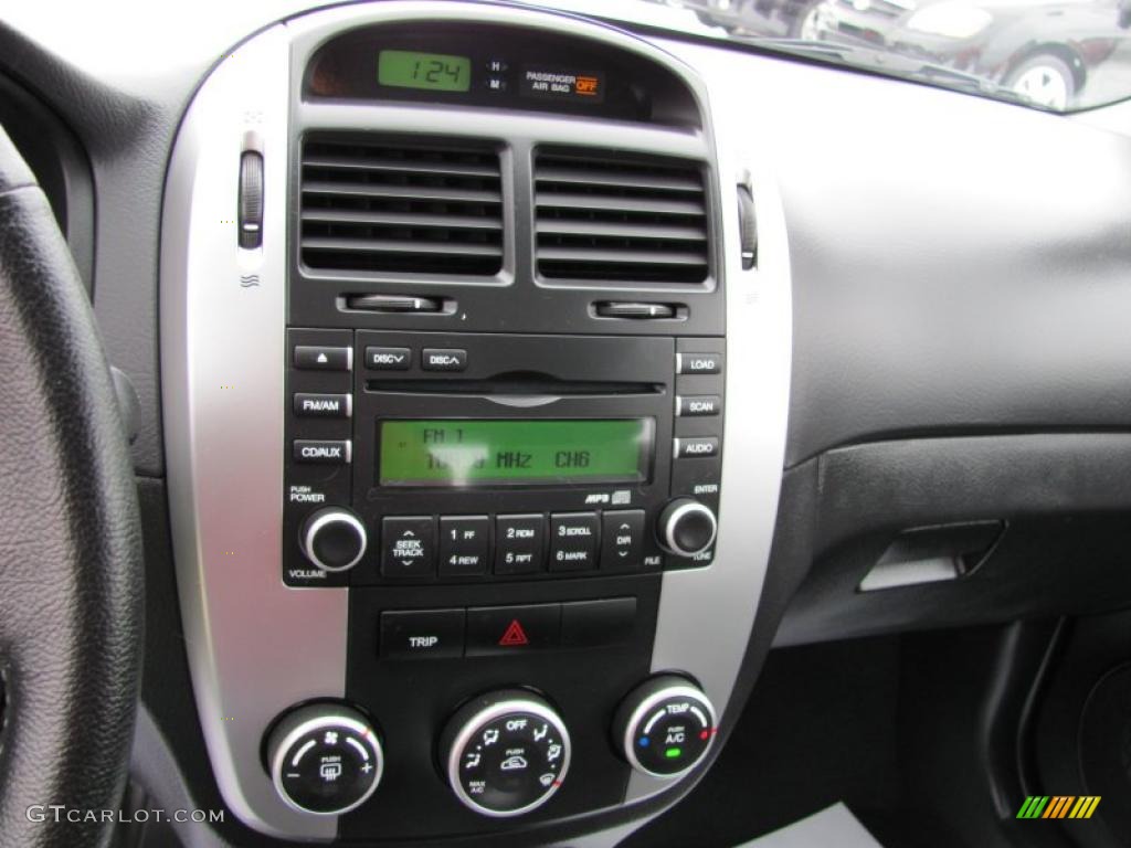 2008 Spectra 5 SX Wagon - Classic Red / Black photo #13