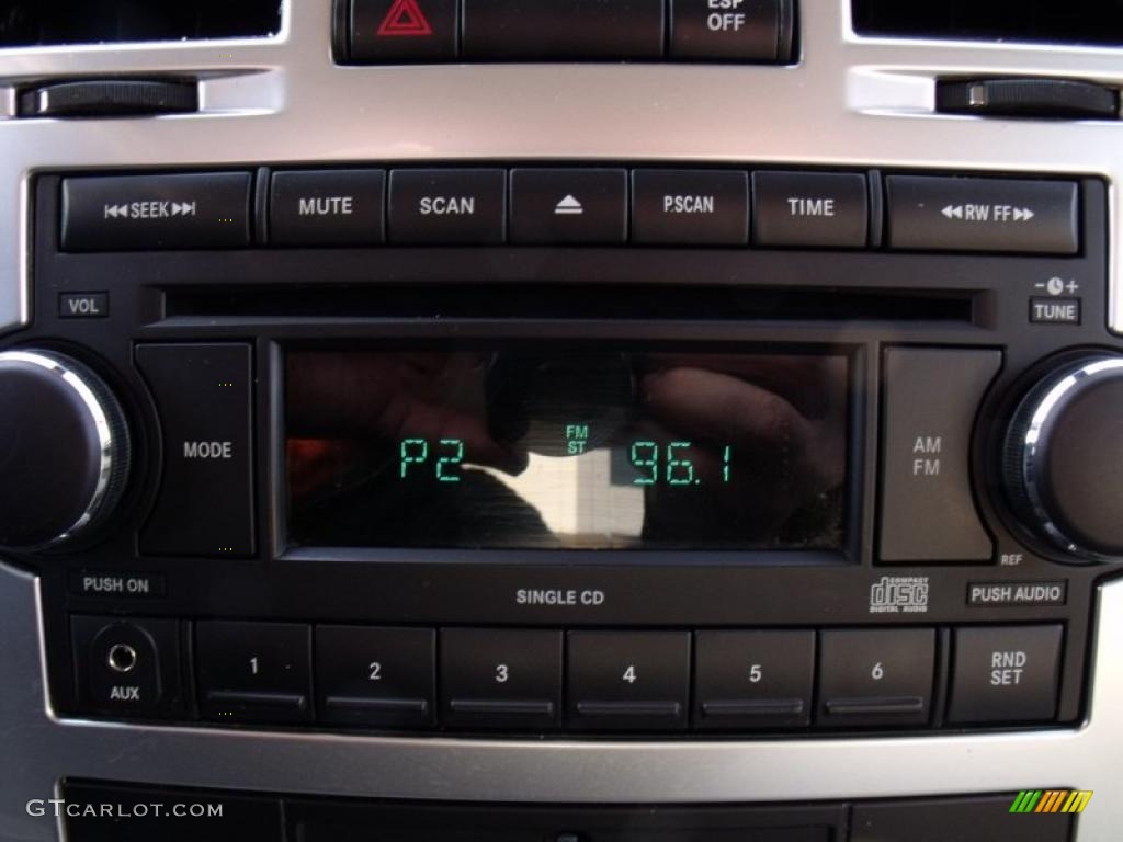 2007 300 C HEMI - Inferno Red Crystal Pearlcoat / Dark Slate Gray/Light Graystone photo #25