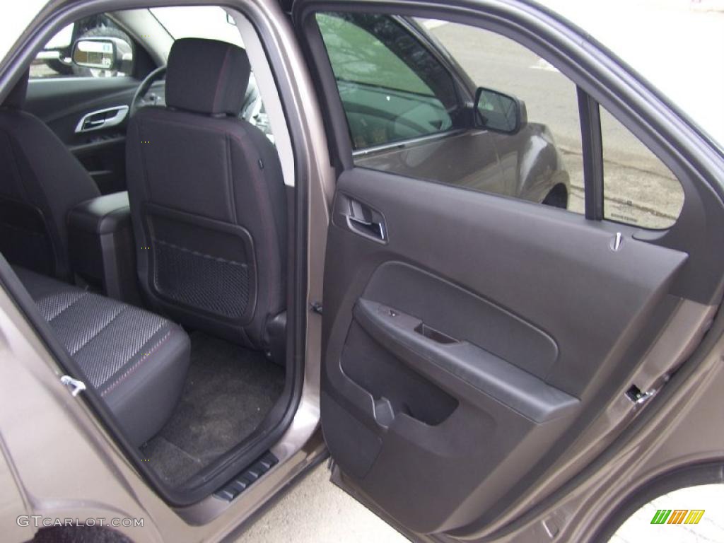 2010 Equinox LT AWD - Mocha Steel Metallic / Jet Black photo #23