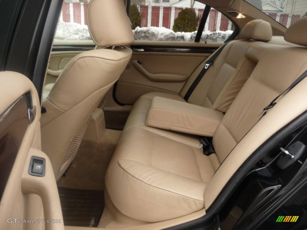 2001 3 Series 325i Sedan - Jet Black / Sand photo #6