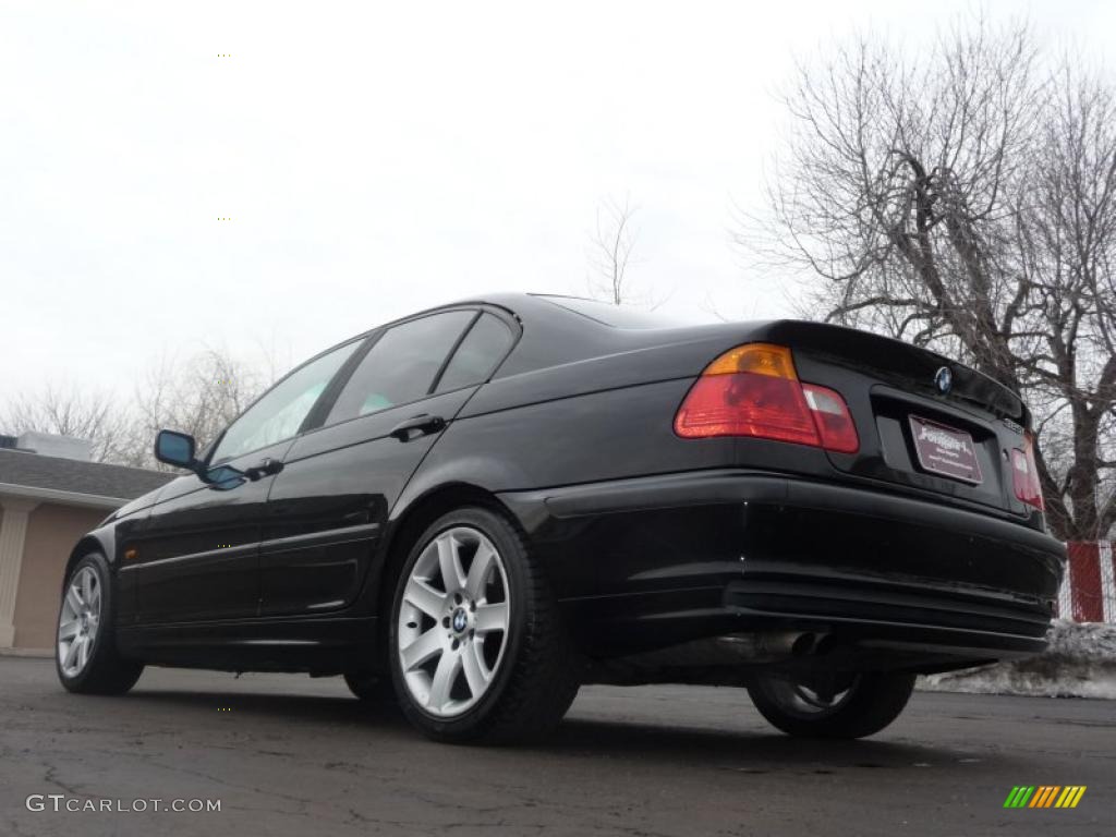 2001 3 Series 325i Sedan - Jet Black / Sand photo #15