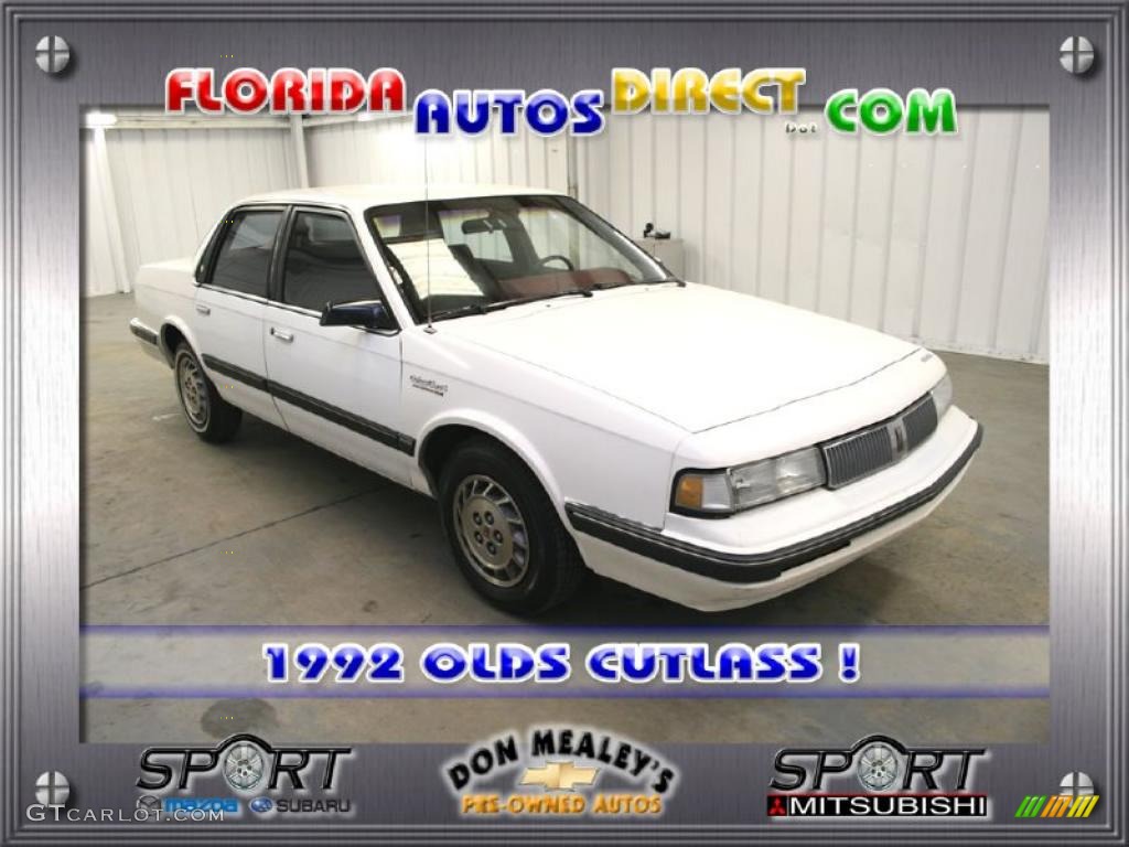 1992 Cutlass Ciera S - Bright White / Dark Red photo #1