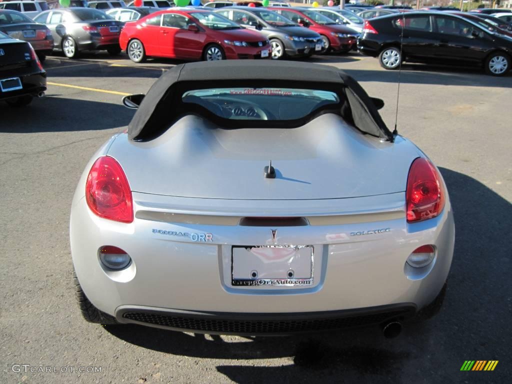 2008 Solstice Roadster - Cool Silver / Ebony photo #17
