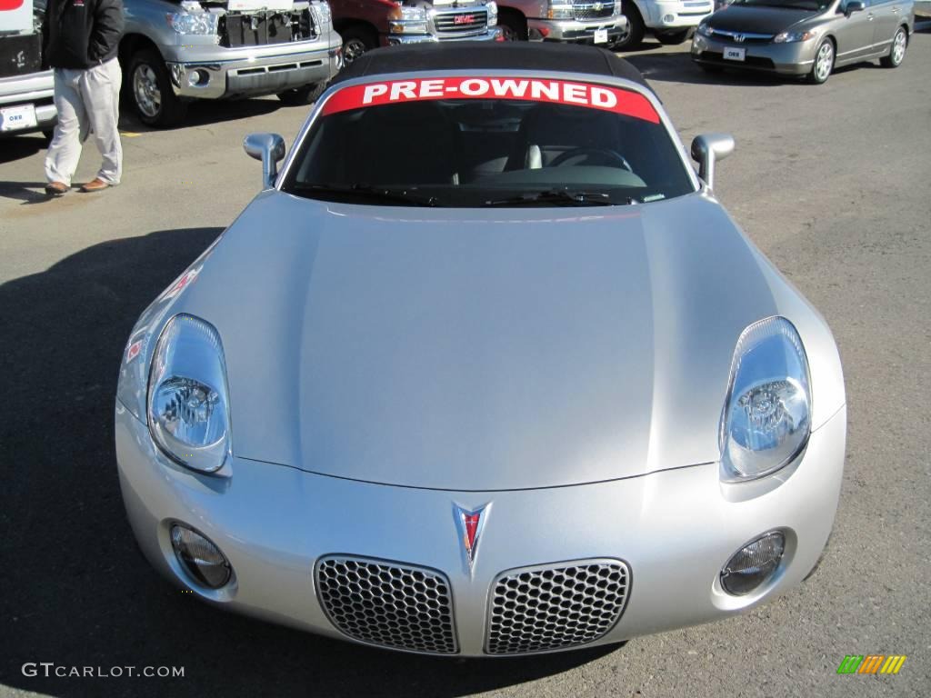 2008 Solstice Roadster - Cool Silver / Ebony photo #20