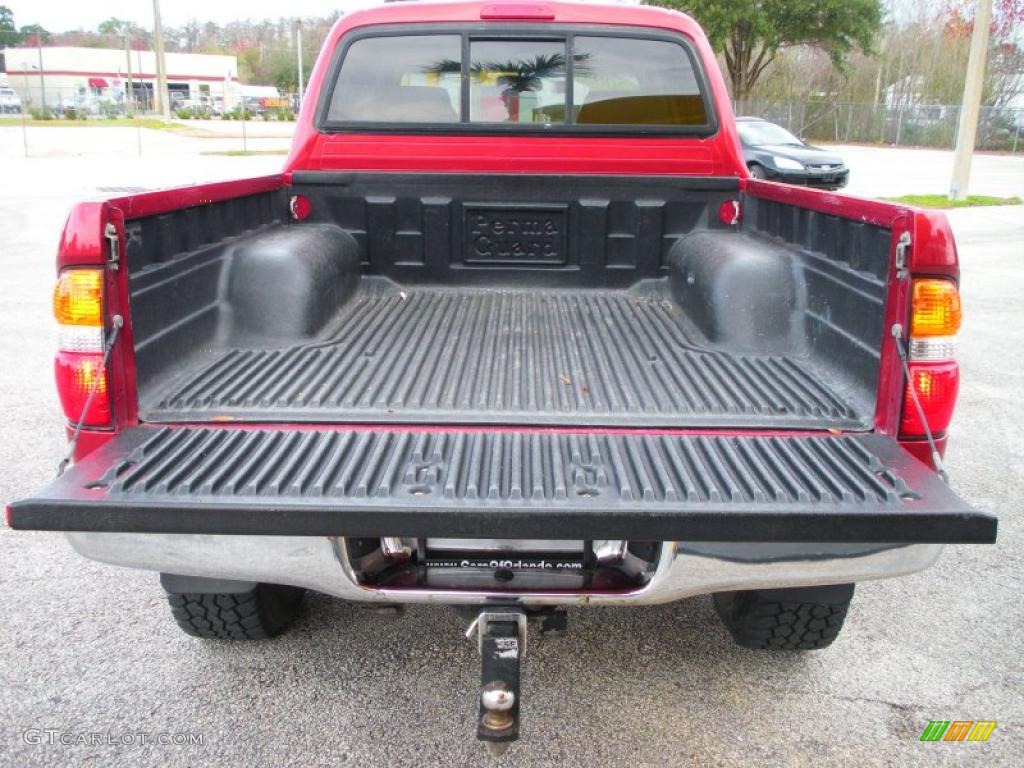 2003 Tacoma V6 TRD PreRunner Double Cab - Radiant Red / Oak photo #24