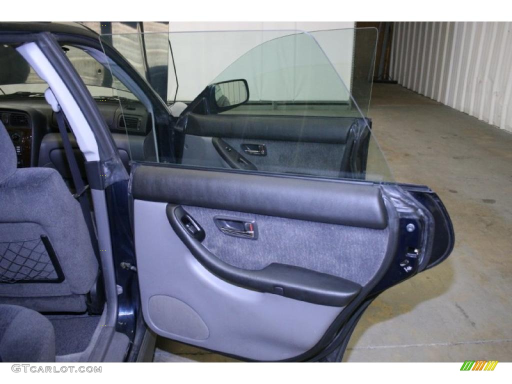 2001 Outback Wagon - Deep Sapphire Metallic / Black photo #22