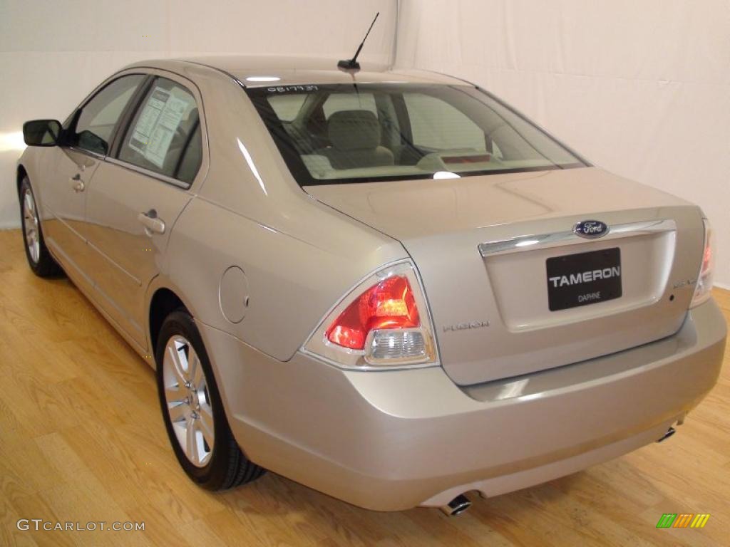 2008 Fusion SEL V6 - Dune Pearl Metallic / Camel photo #6