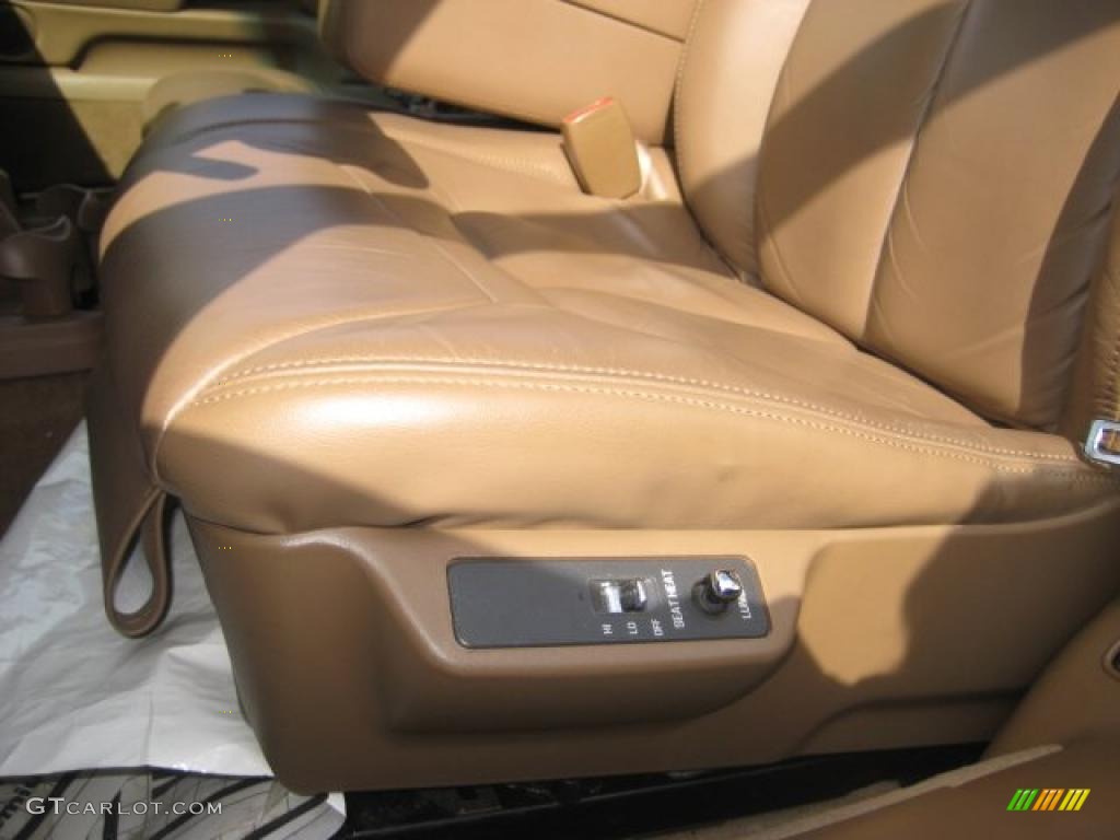 1998 DeVille Sedan - Gold Fire Mist Metallic / Camel photo #16