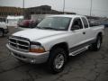 2003 Bright White Dodge Dakota SLT Club Cab 4x4  photo #18