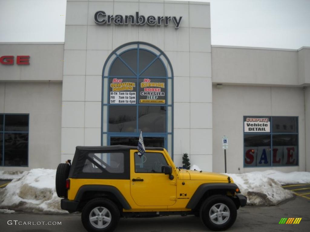 Detonator Yellow Jeep Wrangler