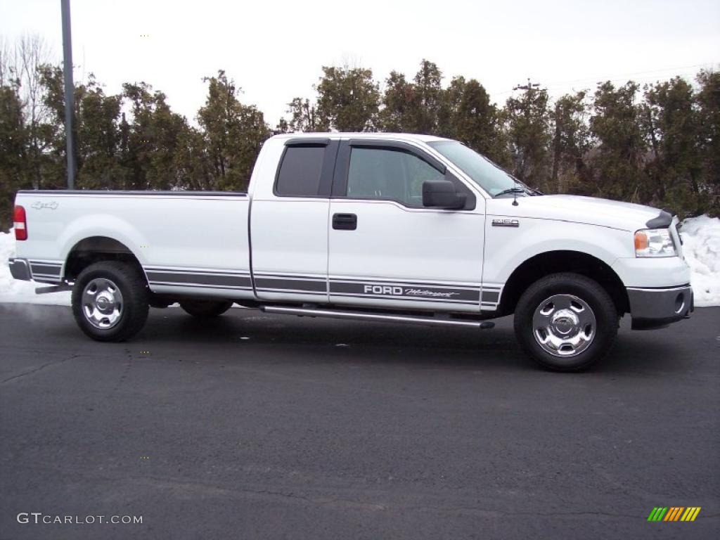 2006 F150 XLT SuperCab 4x4 - Oxford White / Medium/Dark Flint photo #18