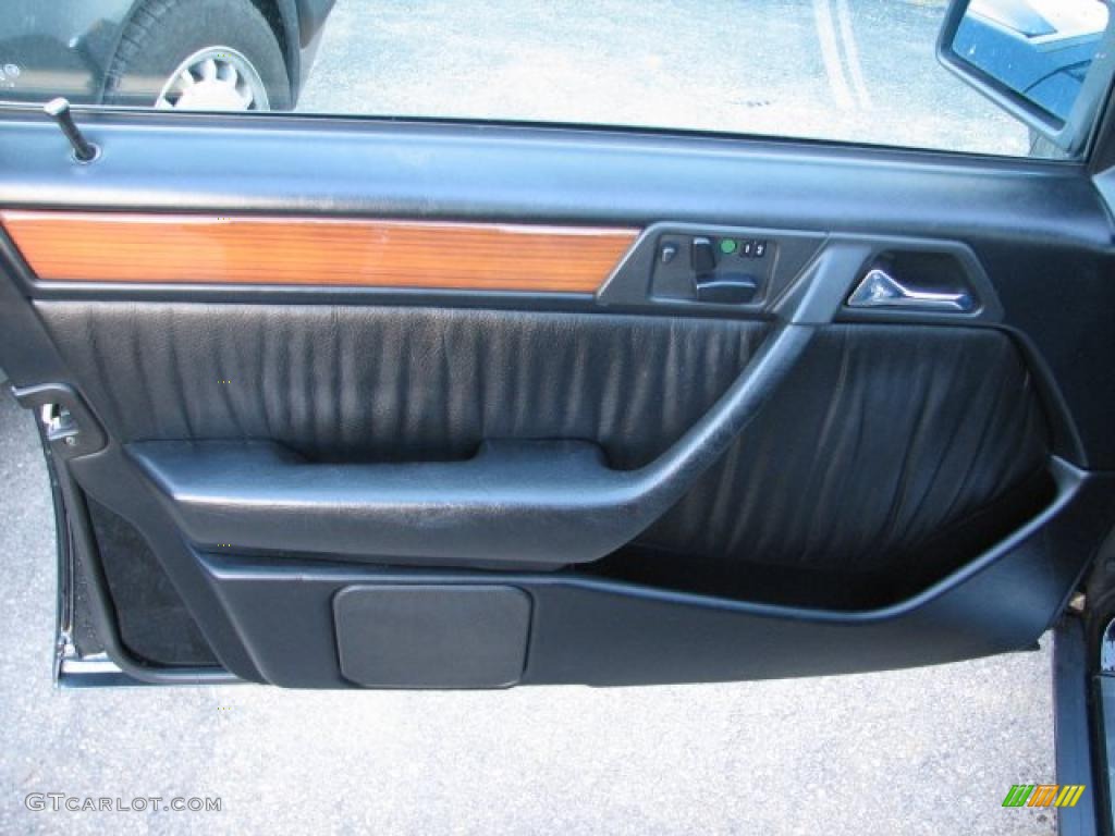 1992 E Class 300 E 4Matic Sedan - Black / Black photo #8