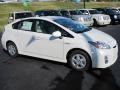 2010 Blizzard White Pearl Toyota Prius Hybrid III  photo #2