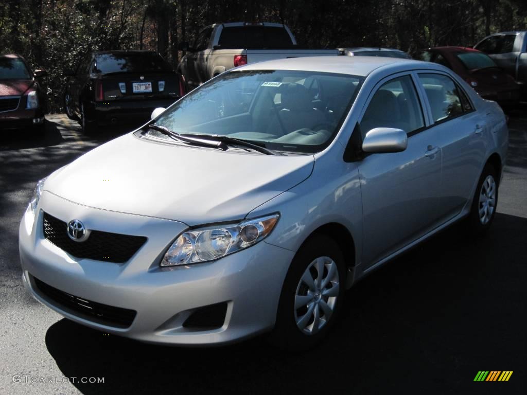 2010 Corolla LE - Classic Silver Metallic / Ash photo #1