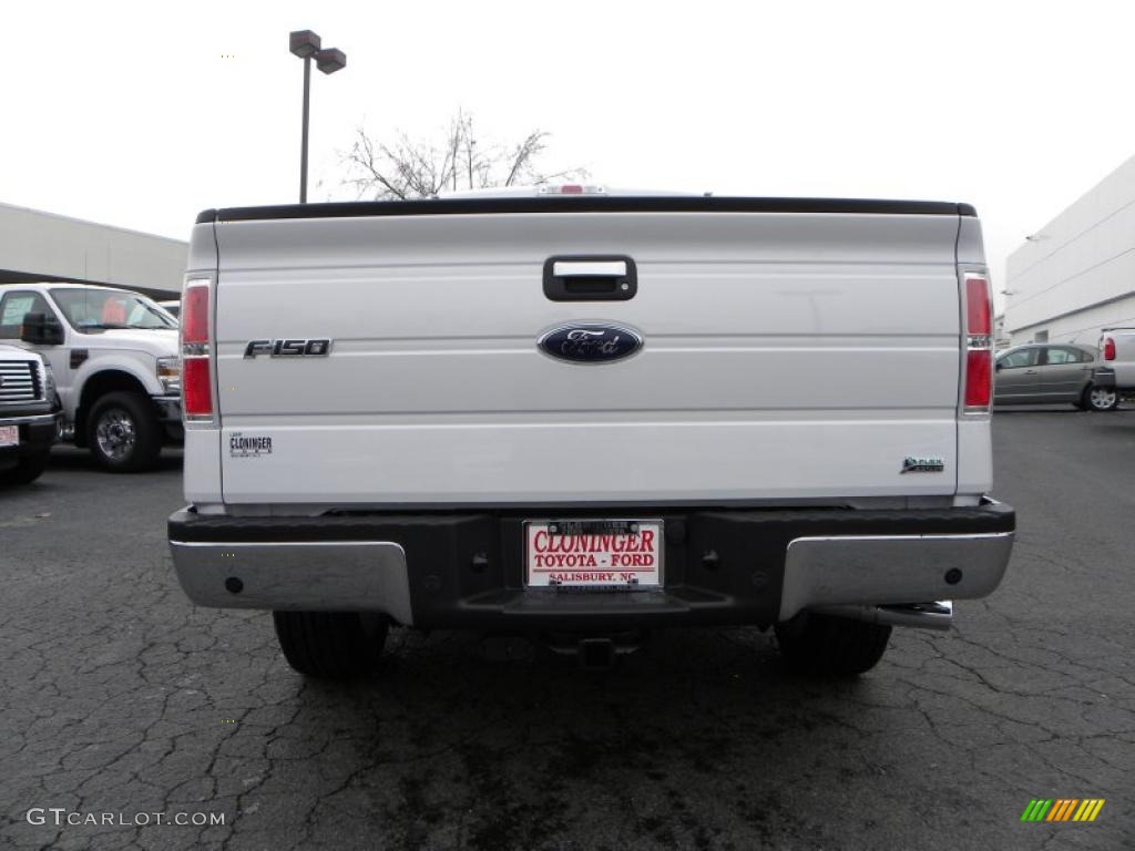 2010 F150 XLT SuperCab - Oxford White / Medium Stone photo #4