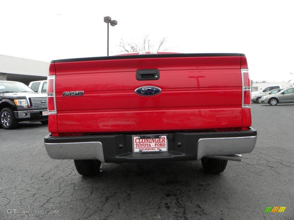 2010 F150 XL Regular Cab - Vermillion Red / Medium Stone photo #4