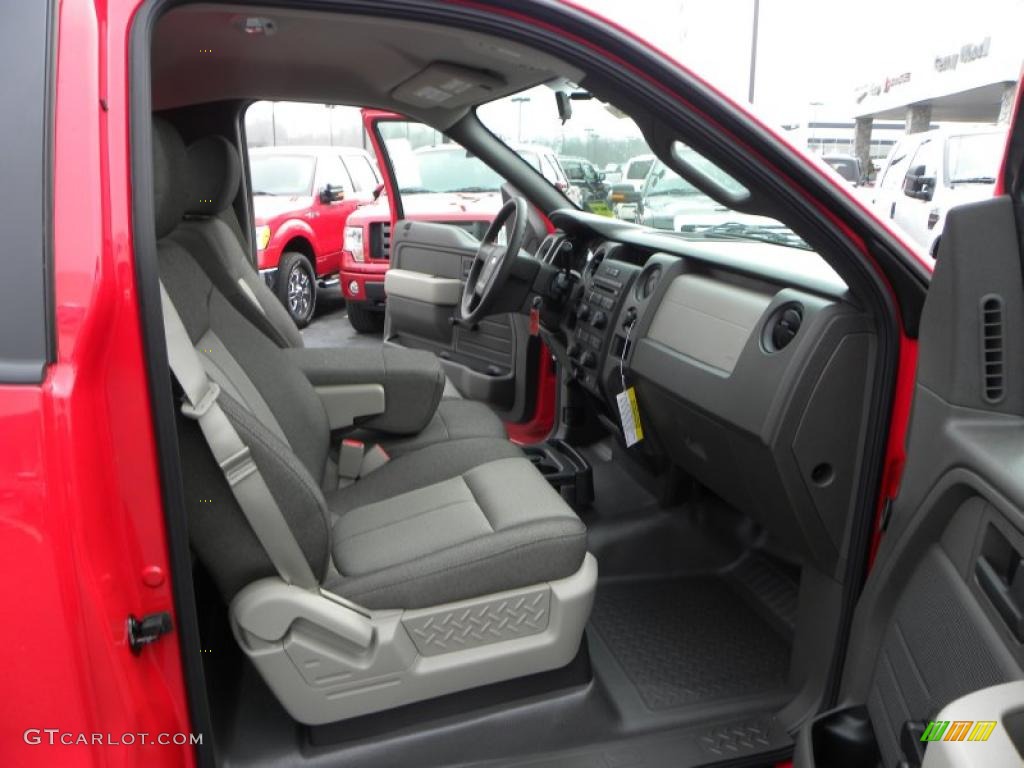 2010 F150 XL Regular Cab - Vermillion Red / Medium Stone photo #9