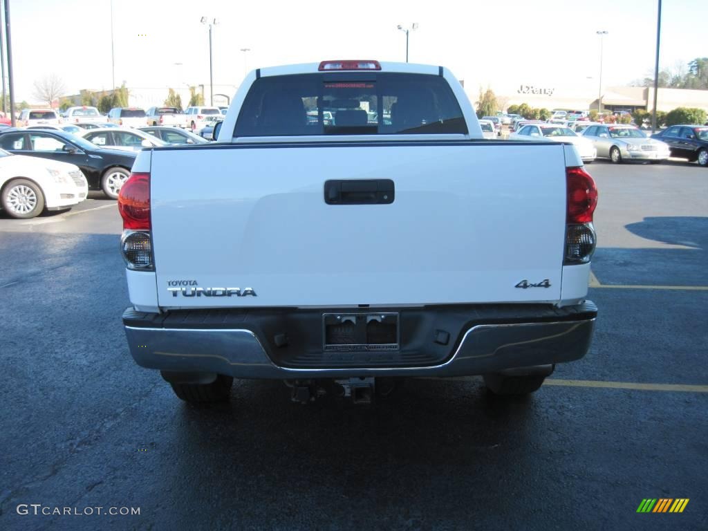 2007 Tundra Limited Double Cab 4x4 - Super White / Graphite Gray photo #4