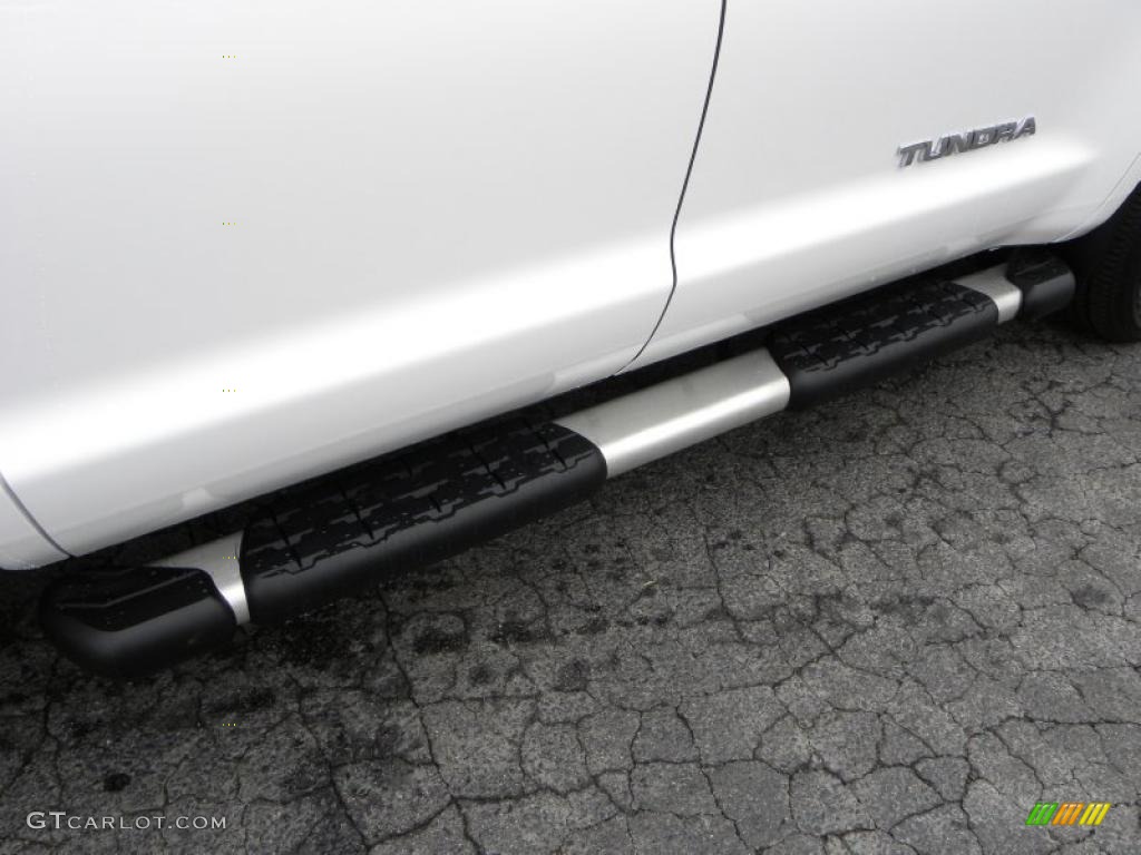 2010 Tundra Double Cab - Super White / Sand Beige photo #13