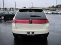 2007 Creme Brulee Metallic Lincoln MKX   photo #4