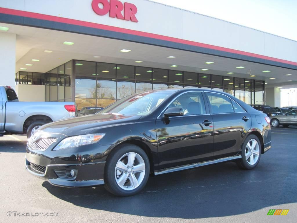 2010 Camry SE V6 - Black / Dark Charcoal photo #1