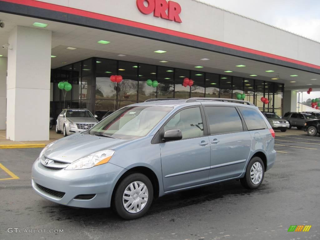 Blue Mirage Metallic Toyota Sienna