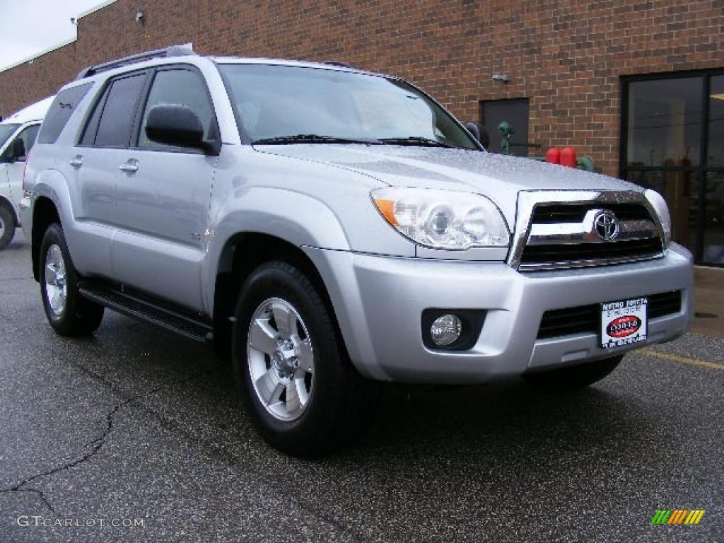 2006 4Runner SR5 - Titanium Metallic / Stone Gray photo #1