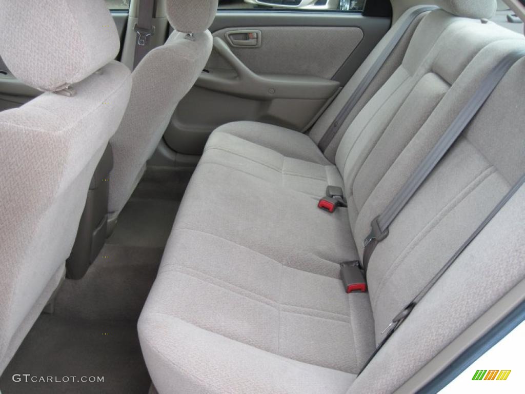 2001 Camry LE - Super White / Oak photo #10
